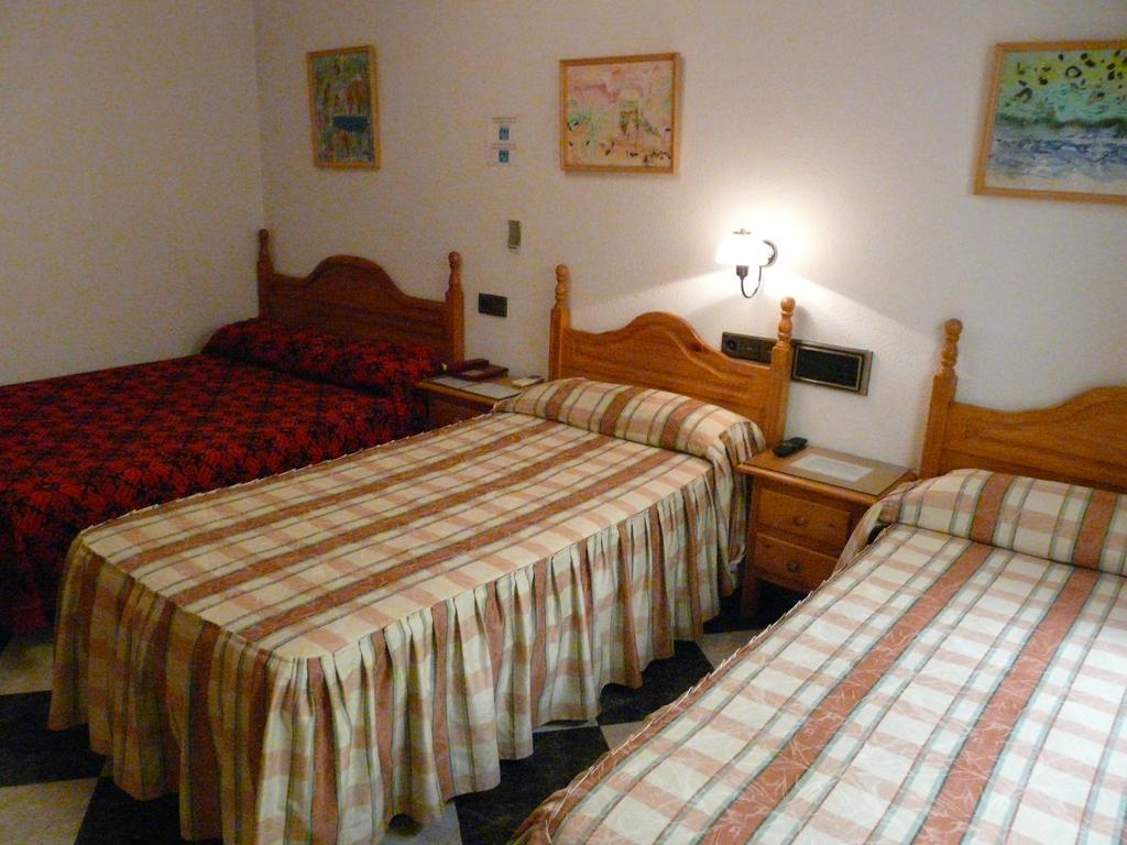 Hotel Guillermo II Mazarrón Δωμάτιο φωτογραφία